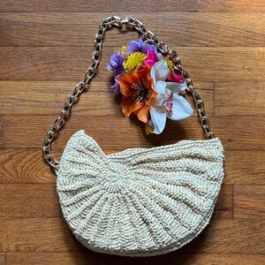 Chicos Tiki Seashell woven purse